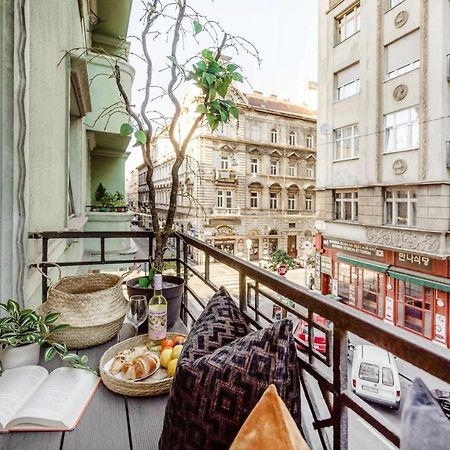 Chill On The Screened Balcony-Budapest Most Historic Landmarks 외부 사진