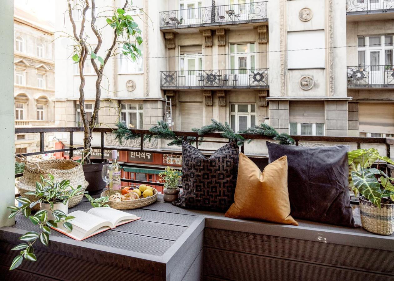 Chill On The Screened Balcony-Budapest Most Historic Landmarks 외부 사진