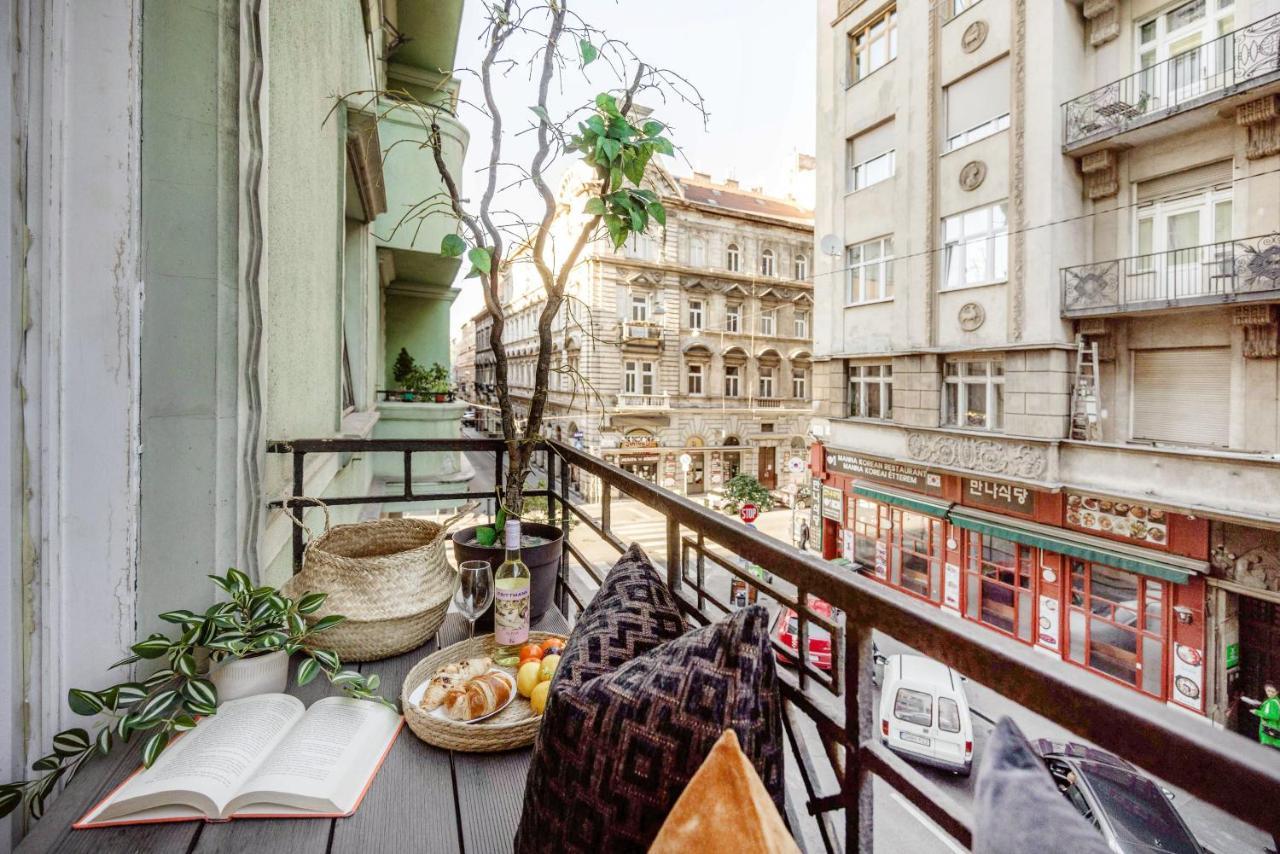 Chill On The Screened Balcony-Budapest Most Historic Landmarks 외부 사진